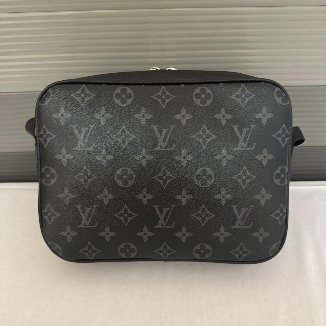 ショルダーバッグ　メッセンジャーバッグ