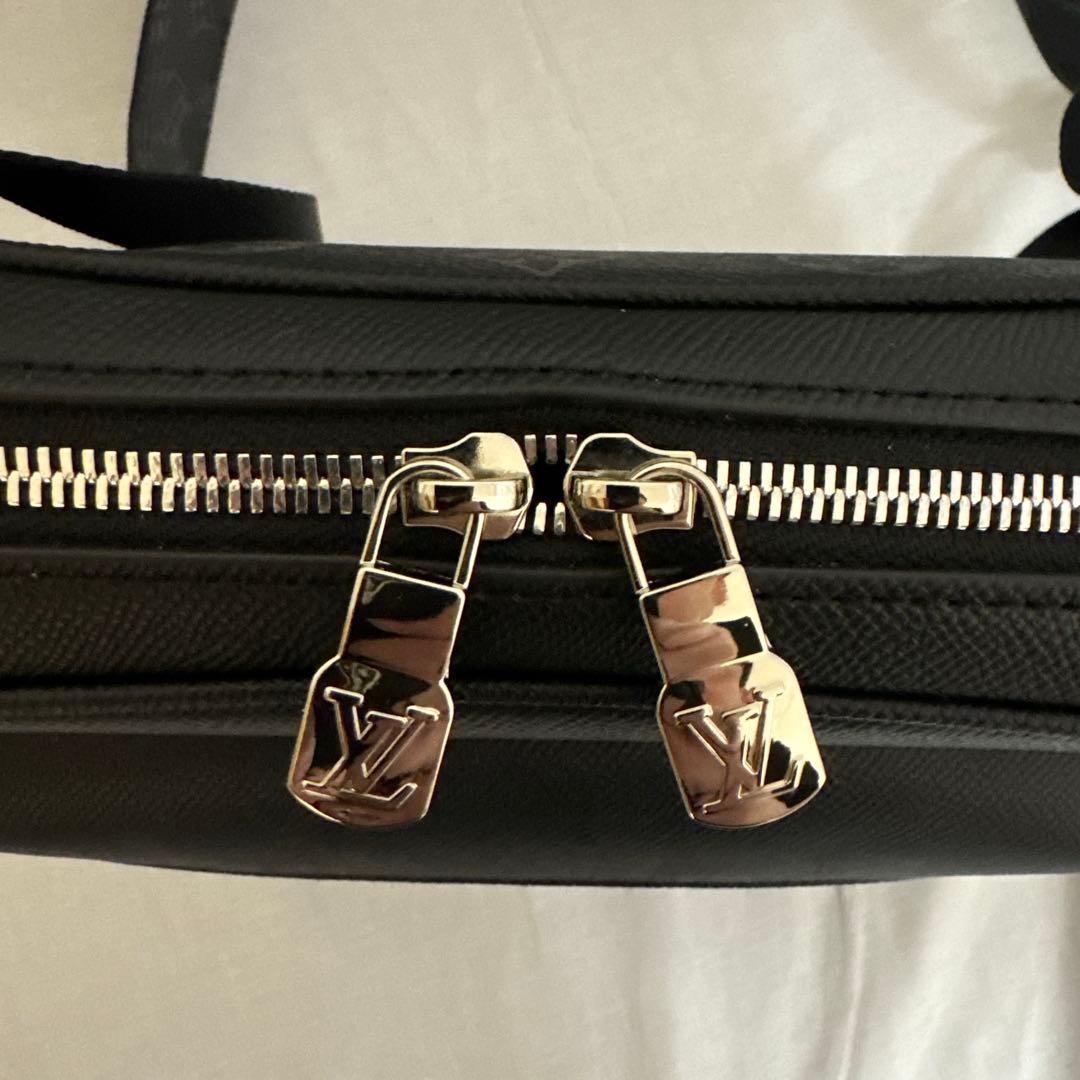 ショルダーバッグ　メッセンジャーバッグ