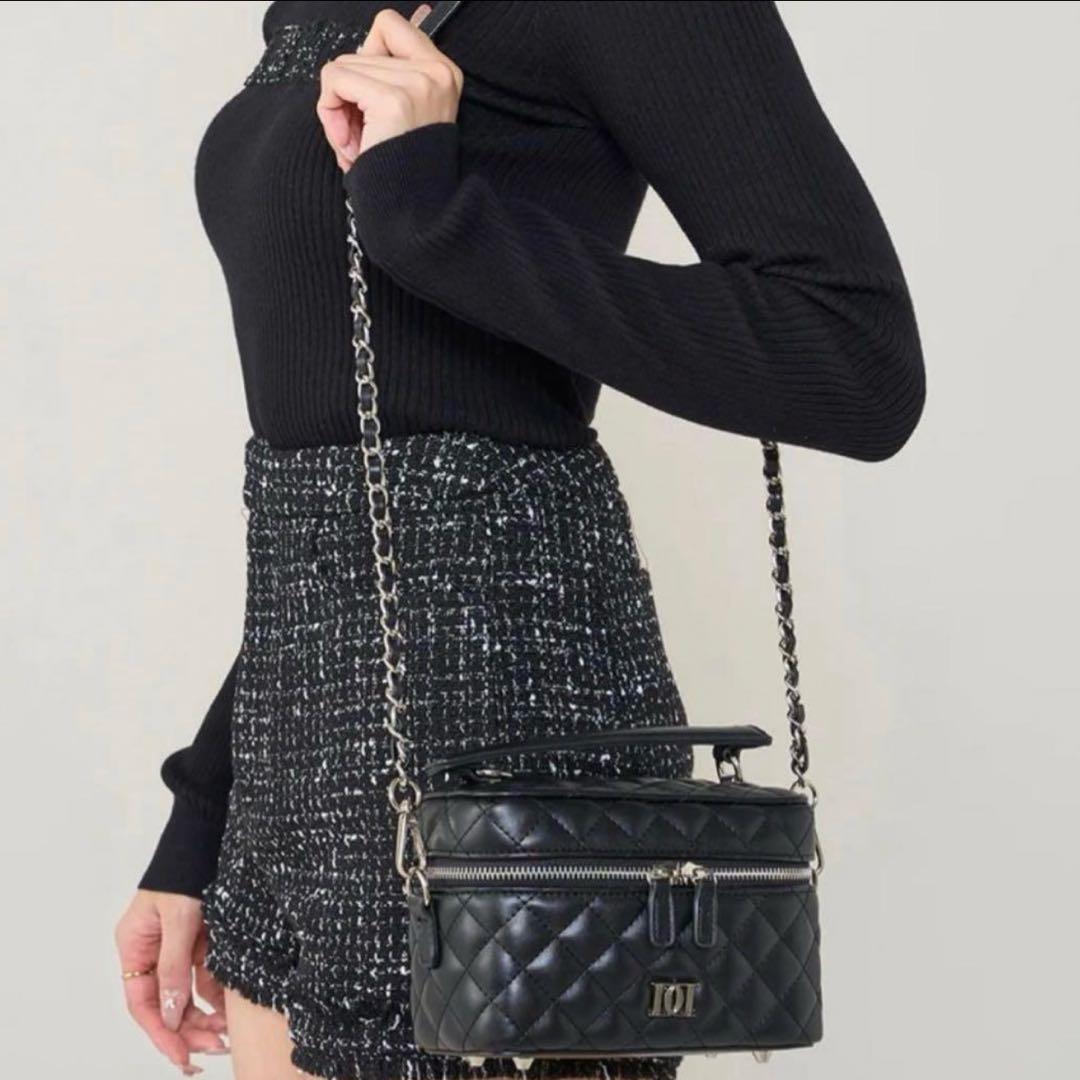 【専用】Darich ダーリッチ　キルティングショルダーバッグ ブラック