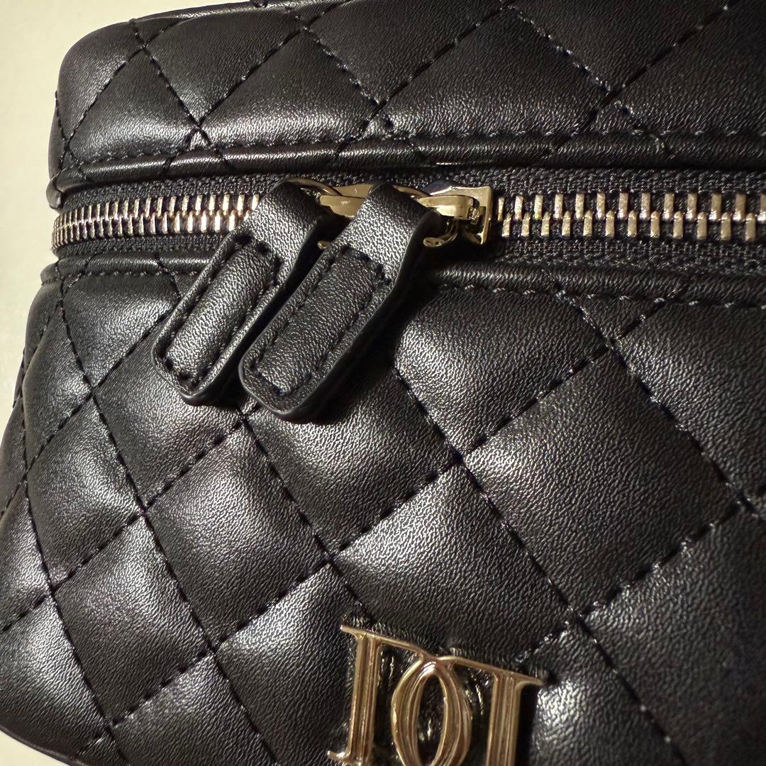 【専用】Darich ダーリッチ　キルティングショルダーバッグ ブラック