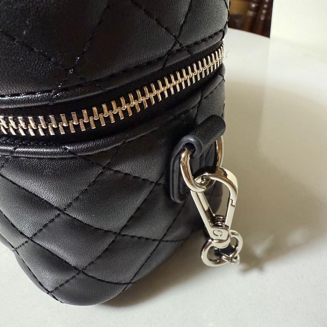 【専用】Darich ダーリッチ　キルティングショルダーバッグ ブラック