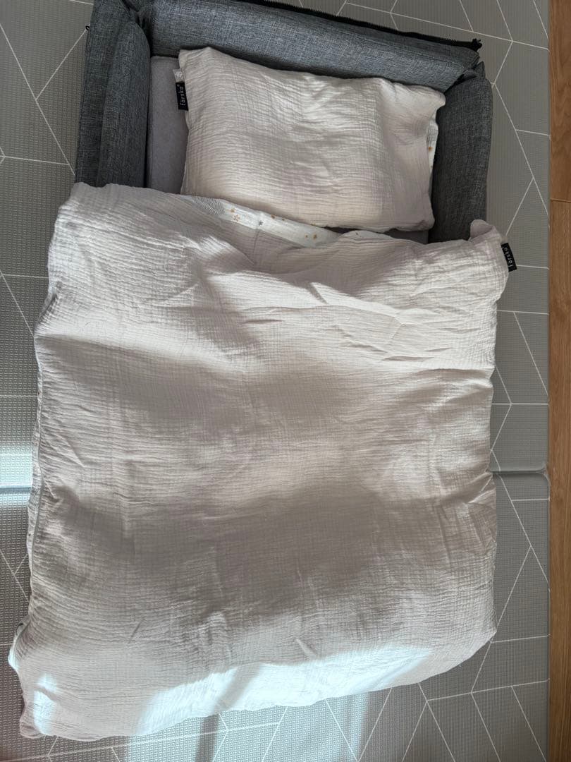 コンパクトベッド Free フリー　フォルスカ farska