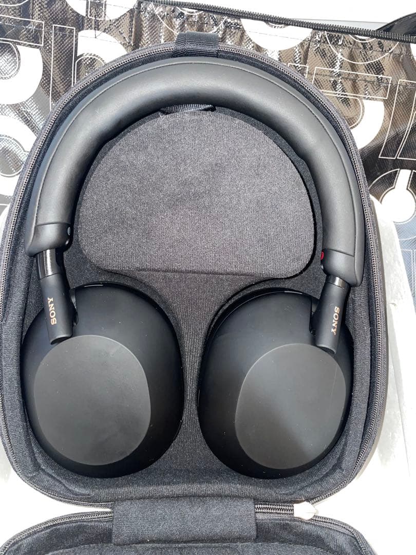 大谷翔平選手使用　SONY ワイヤレスヘッドホン ブラック　WH-1000XM5