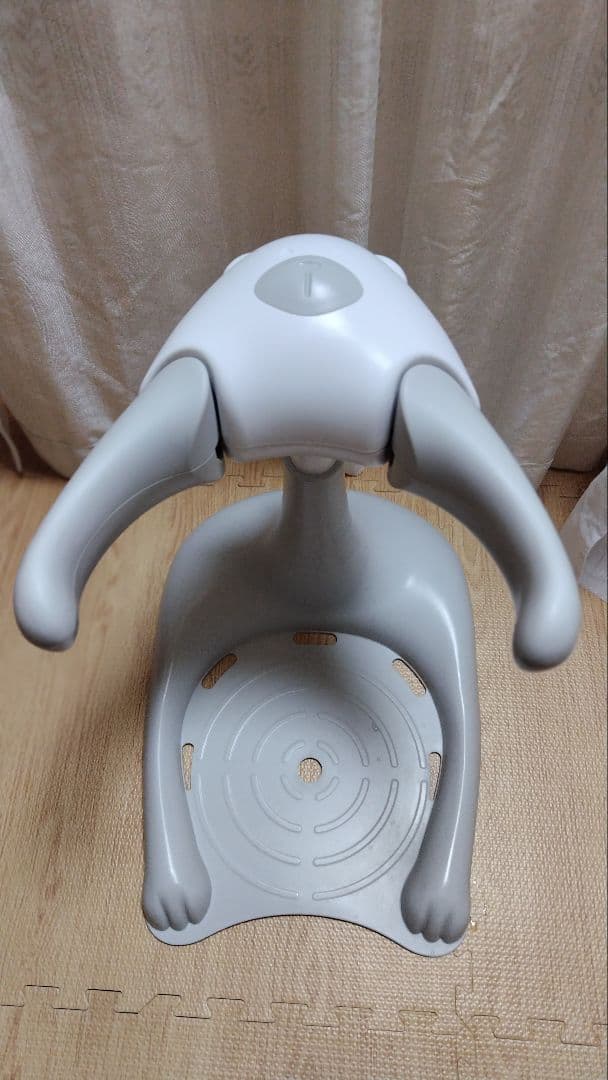 (値下げ!!) バグベアー ベビーバス 入浴補助