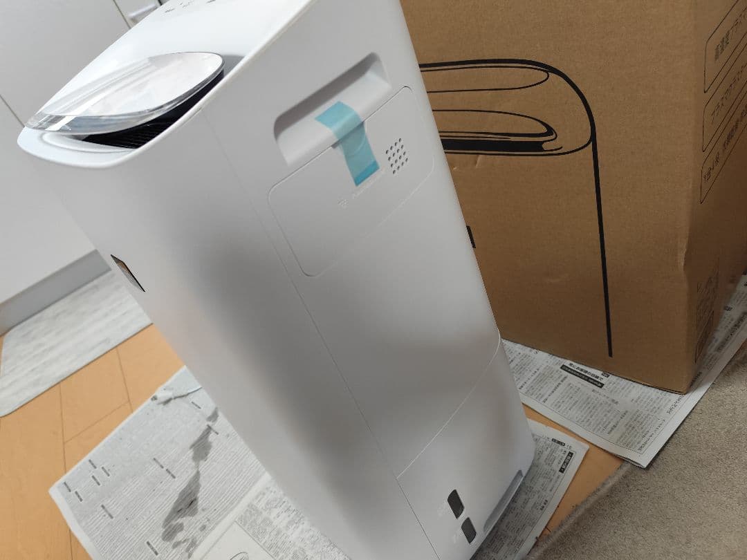 空気清浄機 ホワイト タッチ式操作パネル