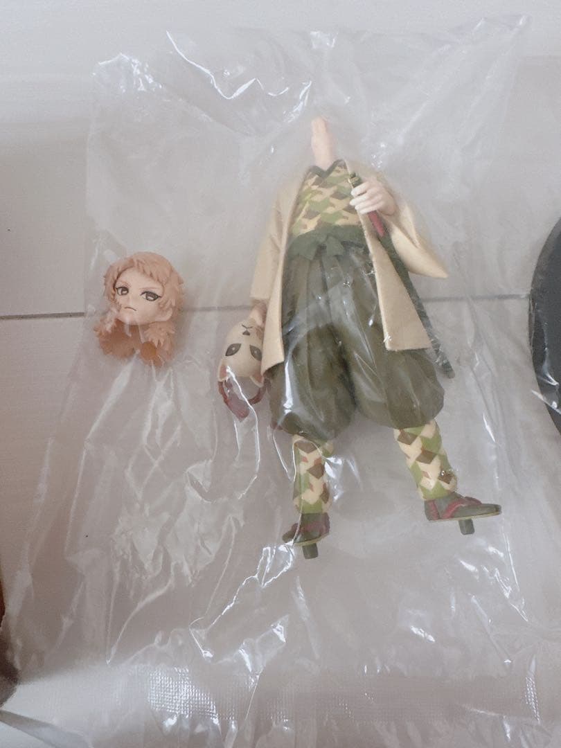 鬼滅の刃　フィギュア　16個セット