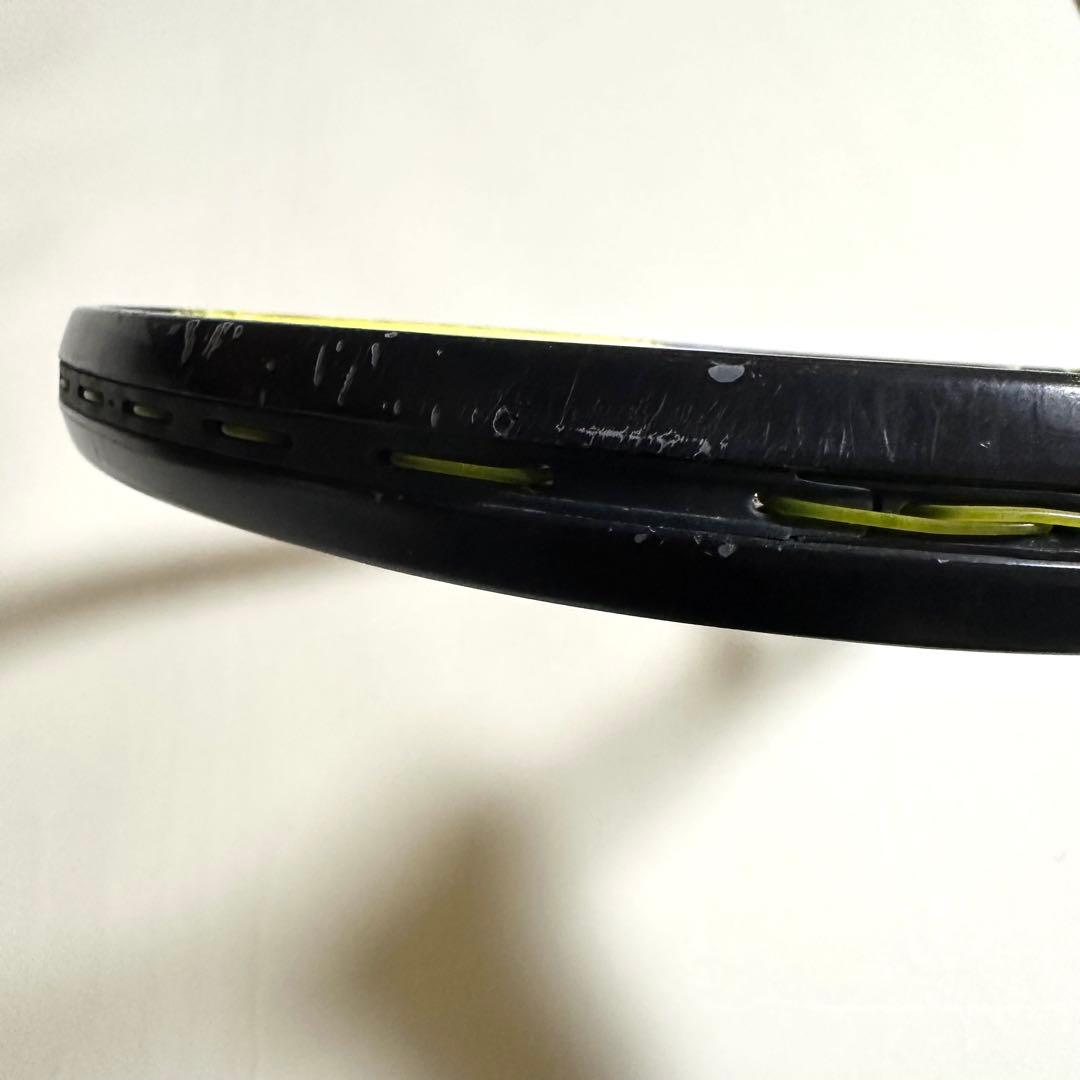 VOLTRAGE 7Sテニスラケット 黒/黄色 ボルトレージ