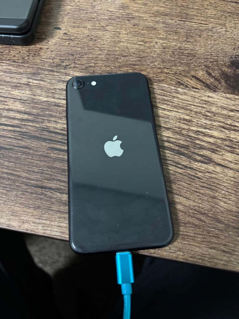 iPhoneSE2 128GB SIMフリー