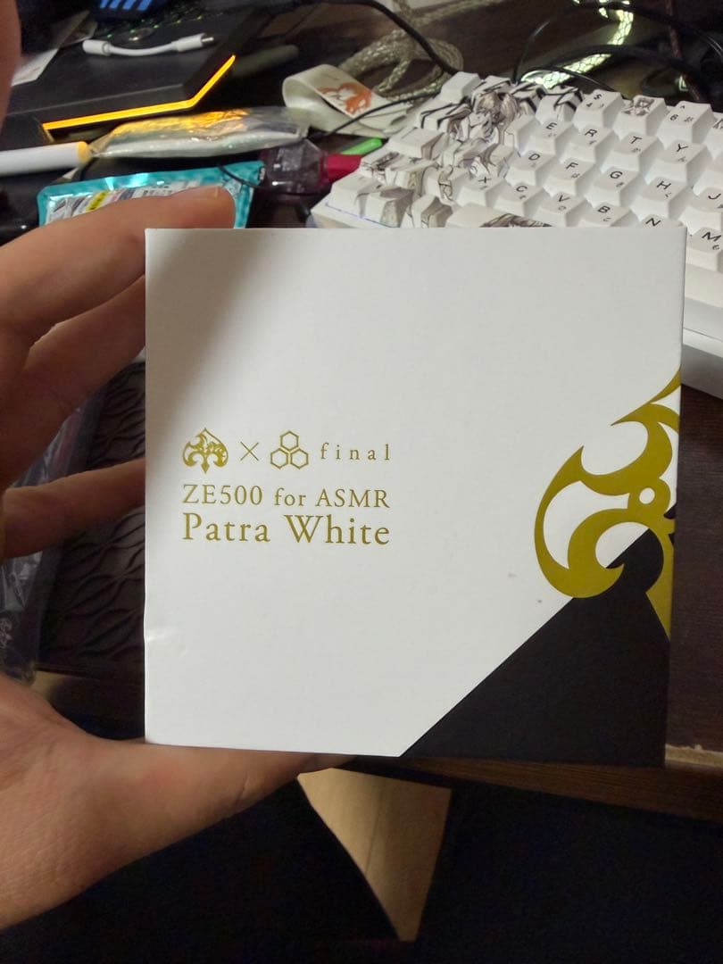 イヤホン ZE500 for ASMR Patra White
