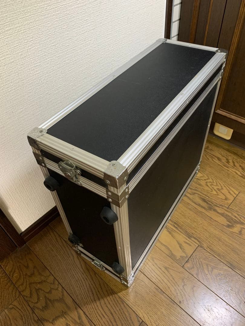 4U ラックケース　奥行き約36cm アルミ・木