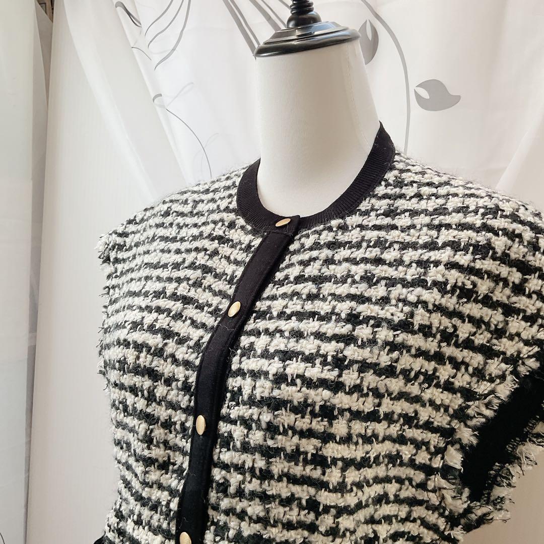 美品 トゥモローランド ツィード フレンチスリーブジレ ブラック S