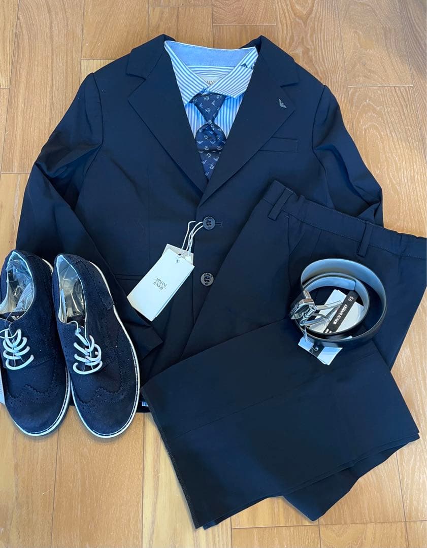 【新品】アルマーニジュニア 8Ａ130CM スーツ上下 紺色スーツ2点セット