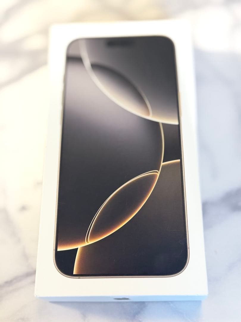 【超美品】iPhone16ProMax 512GB チタニウム➕保証付き