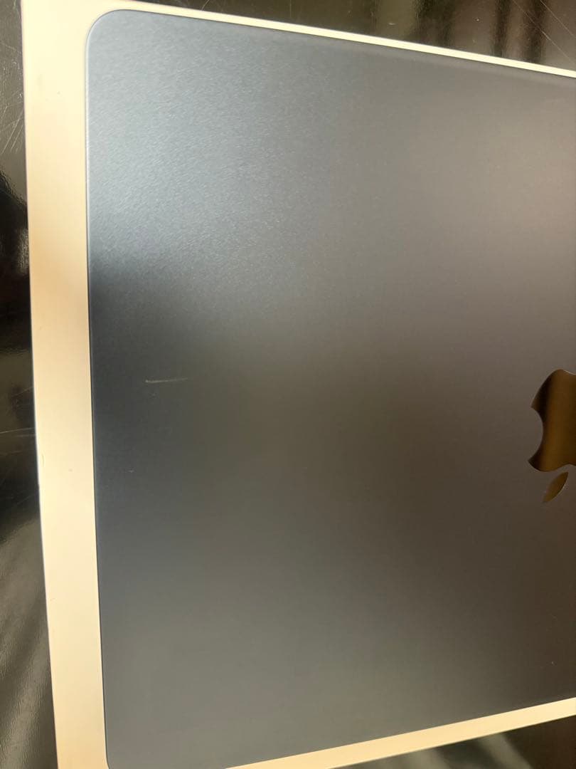 MacBook Air M2 13インチ メモリ8GB/SSD256GB