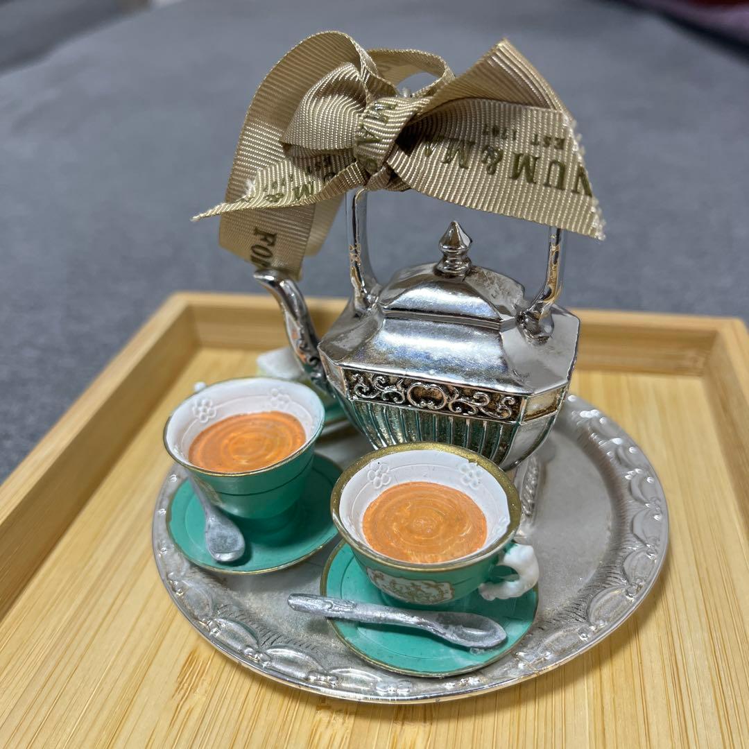 フォートナム&メイソンのクリスマスオーナメント