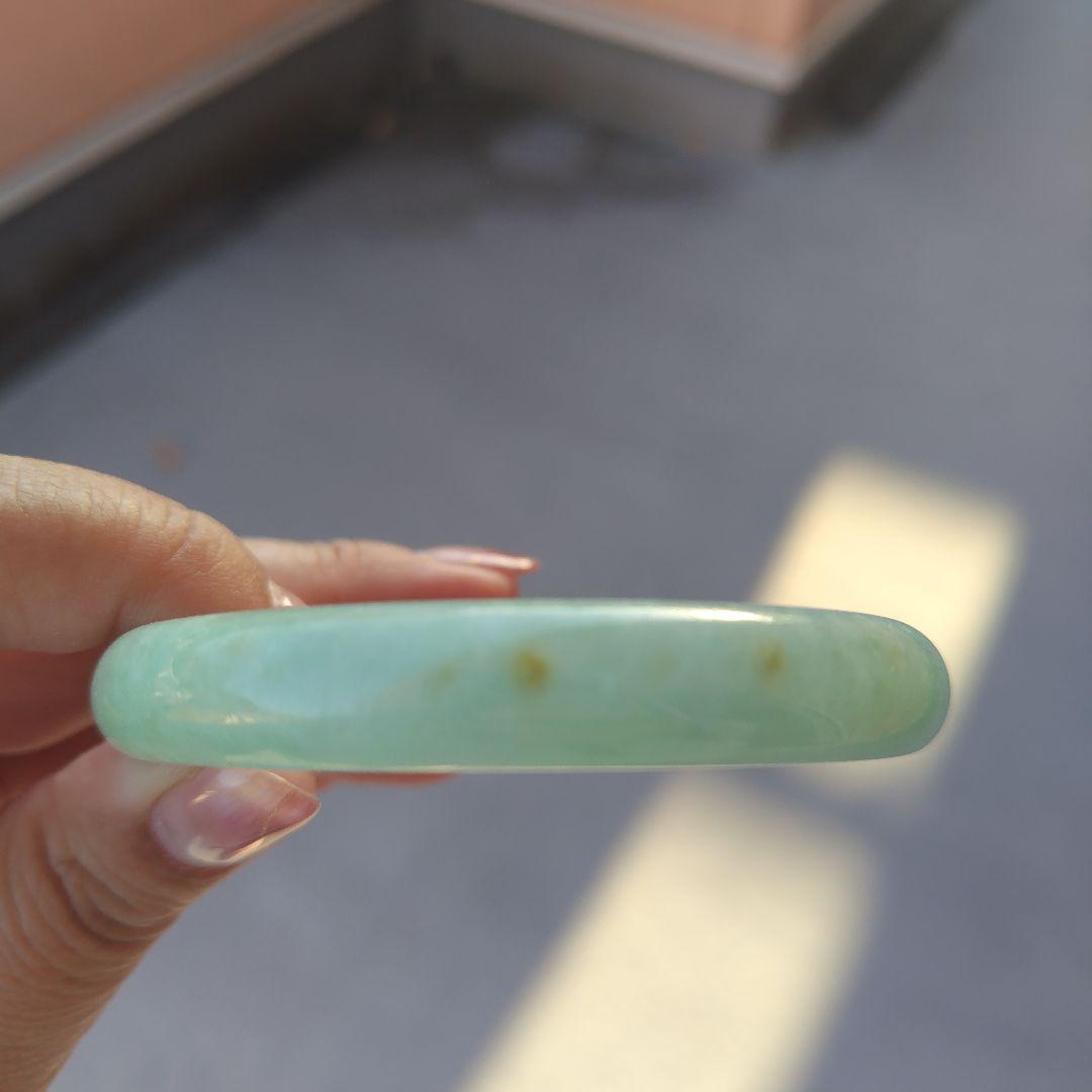 【返品、交換不可】ミャンマー 翡翠 バングル A貨 約64mm 大きいサイズ