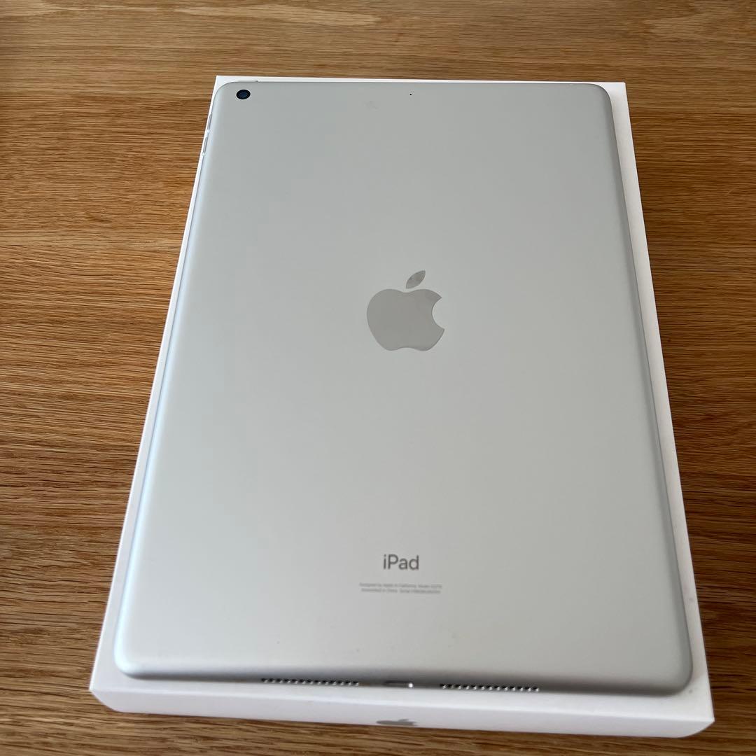 iPad8 第8世代 128GB WIFI ジャンク品