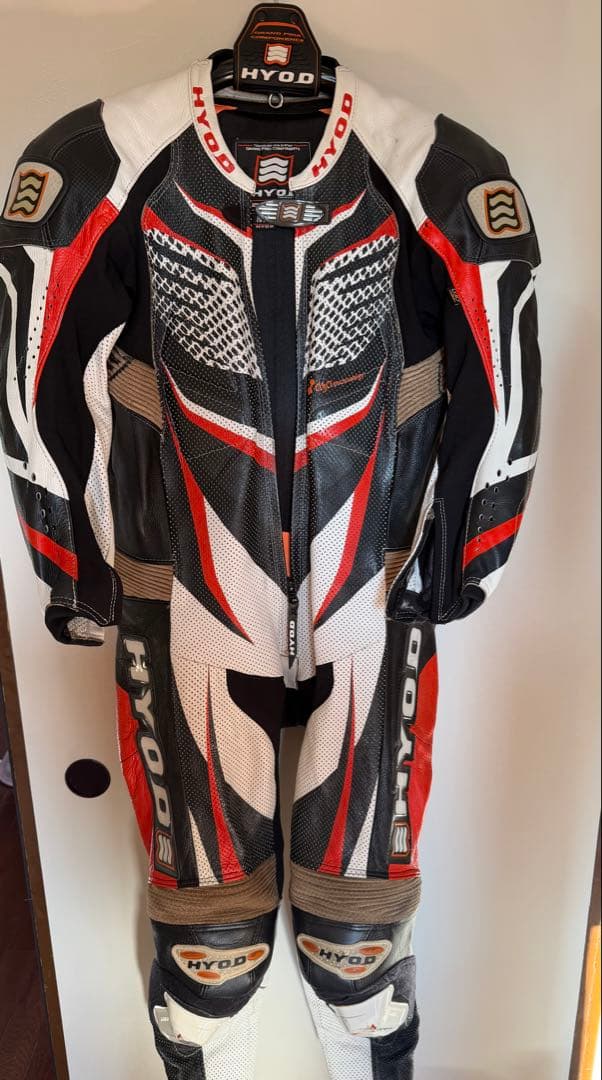 HYOD 本革ワンピース