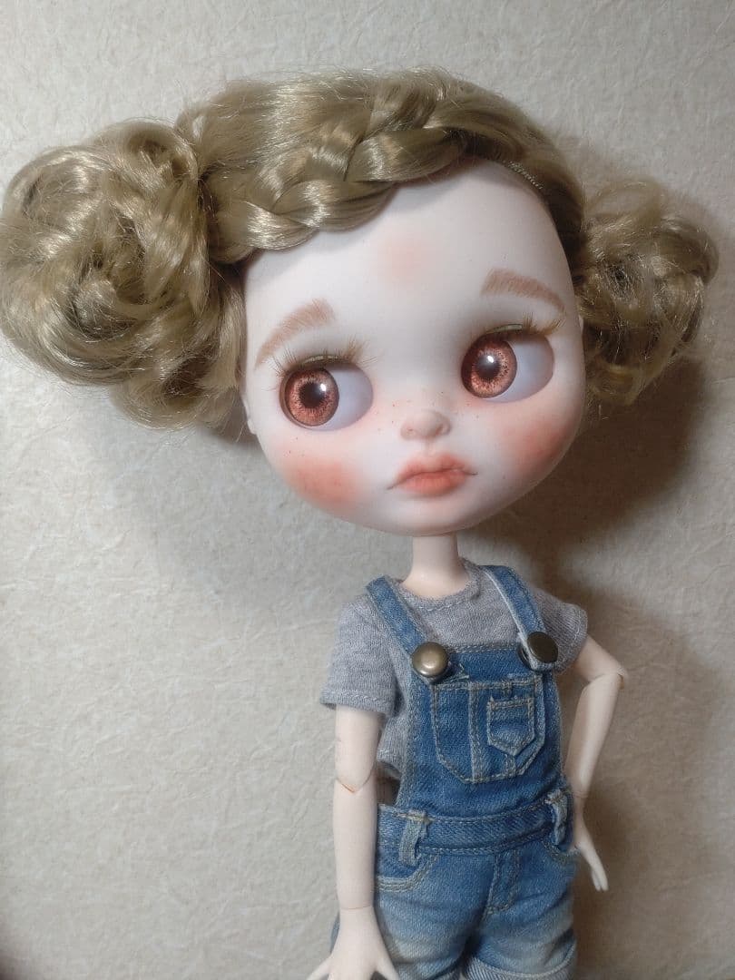 【期間限定SALE価格】カスタムアイシードール　薄いそばかすあり　オープンマウス