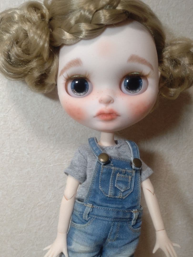 【期間限定SALE価格】カスタムアイシードール　薄いそばかすあり　オープンマウス