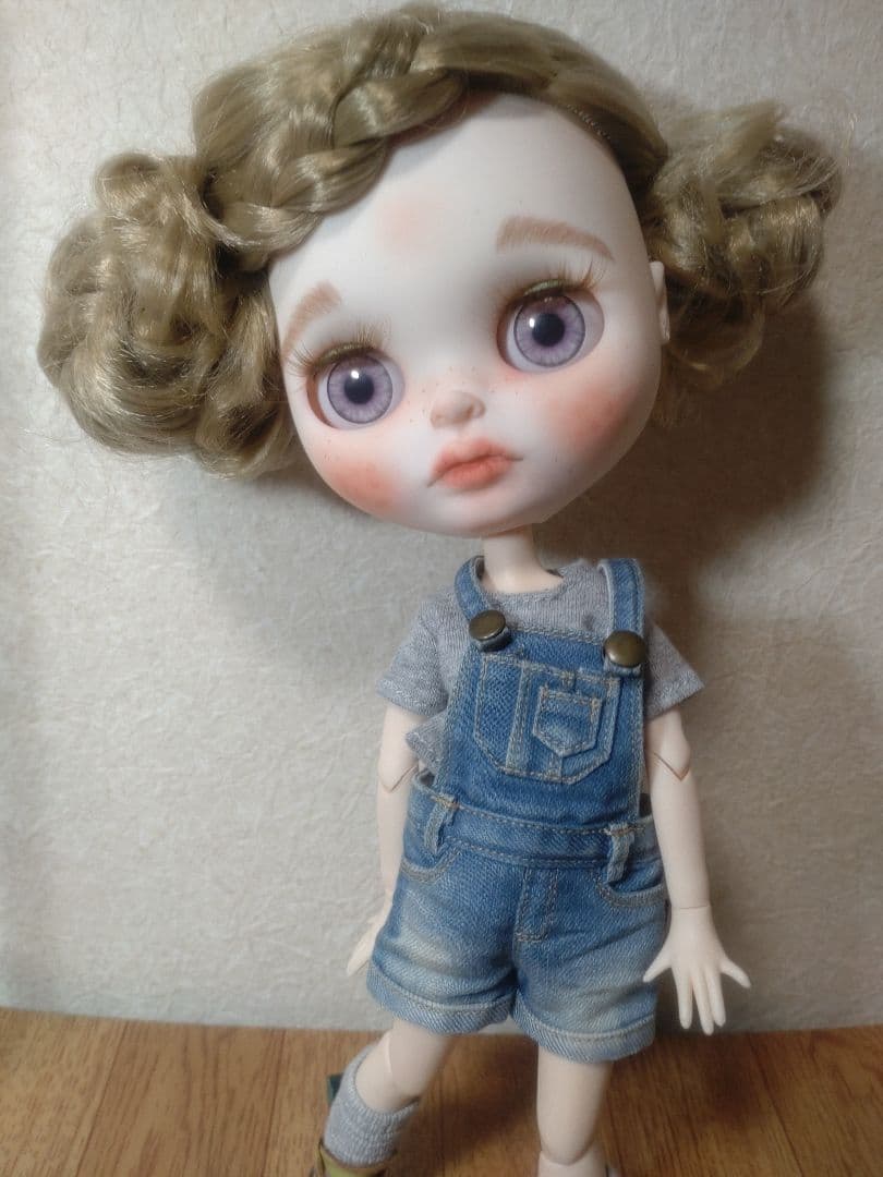 【期間限定SALE価格】カスタムアイシードール　薄いそばかすあり　オープンマウス