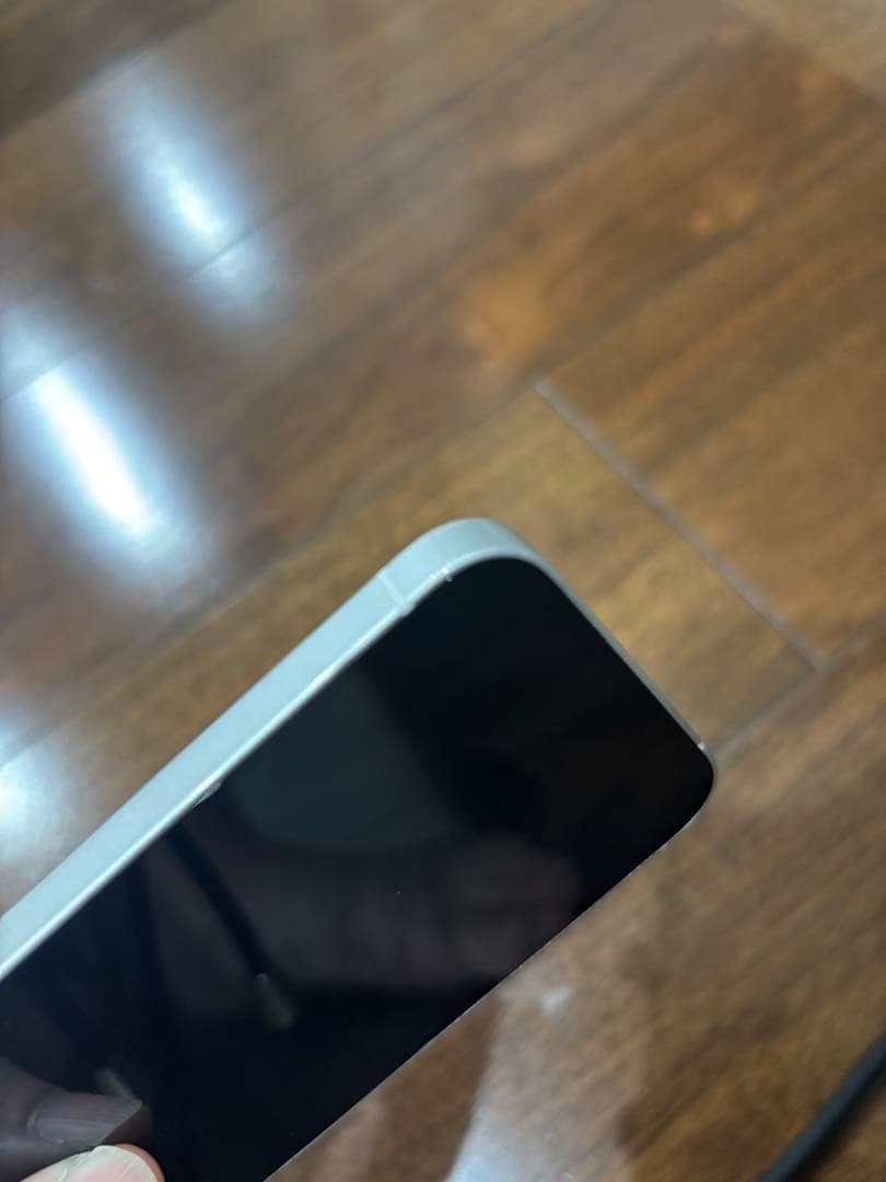 Apple iPhone 12 ホワイト 本体【2万5千円→最終値下げ済】