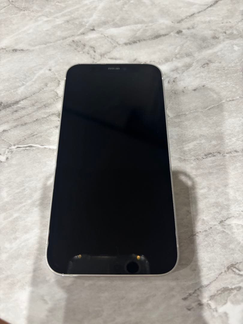 Apple iPhone 12 ホワイト 本体【2万5千円→最終値下げ済】