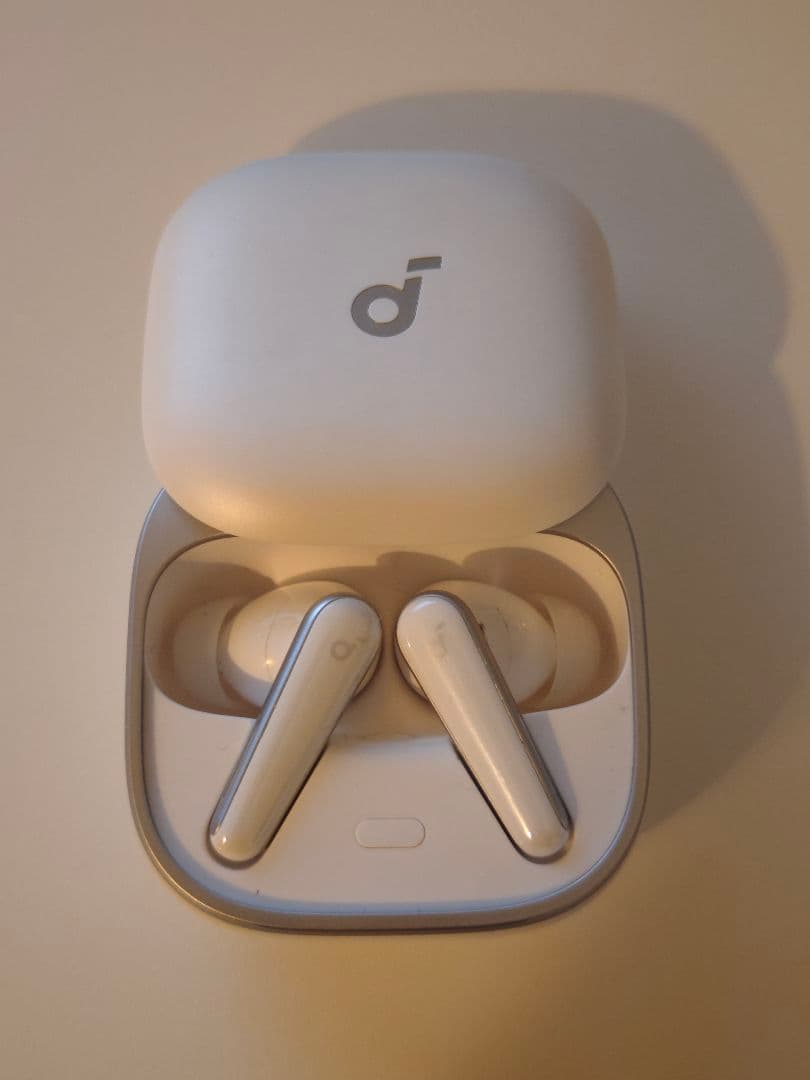 (使用期間3カ月の美品)Anker Soundcore liberty5