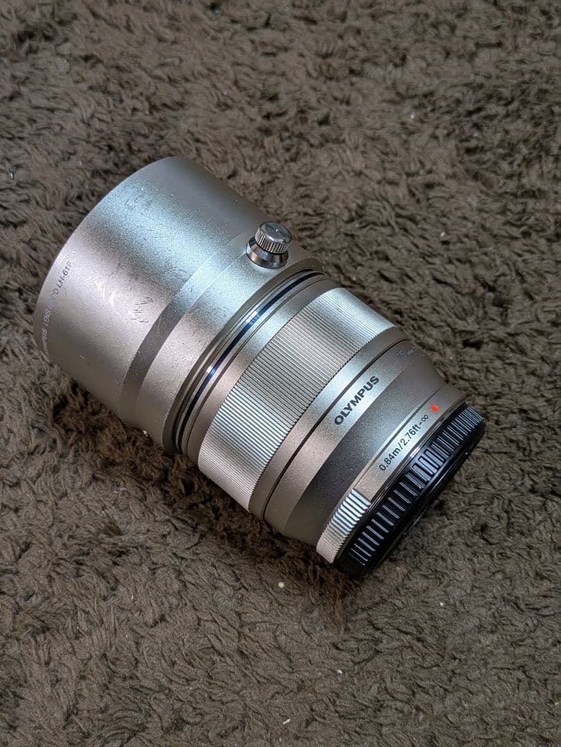 ◆美品◆OLYMPUS M.ZUiKO 75mm F1.8 フード 付き