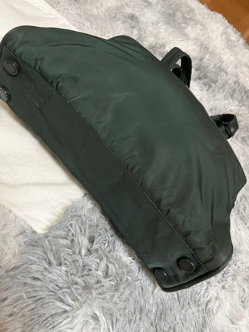 PRADA プラダ　ナイロン　バック　グリーン