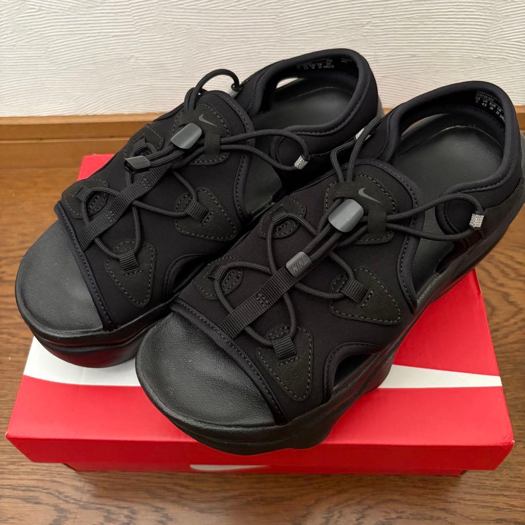 【じゅん】【室内試着のみ】NIKE エアマックスココ　ブラック