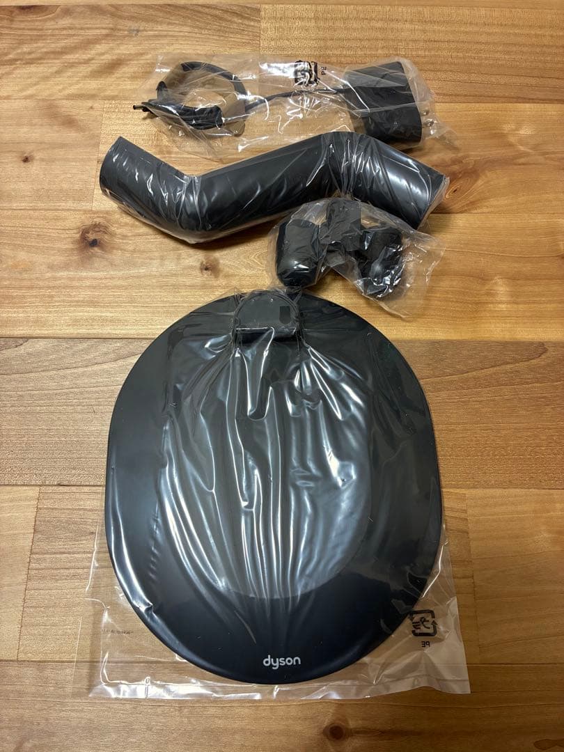 ダイソン　ペンシルバック