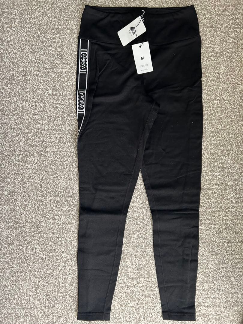 FARFETCH Wolford レギンス　M size