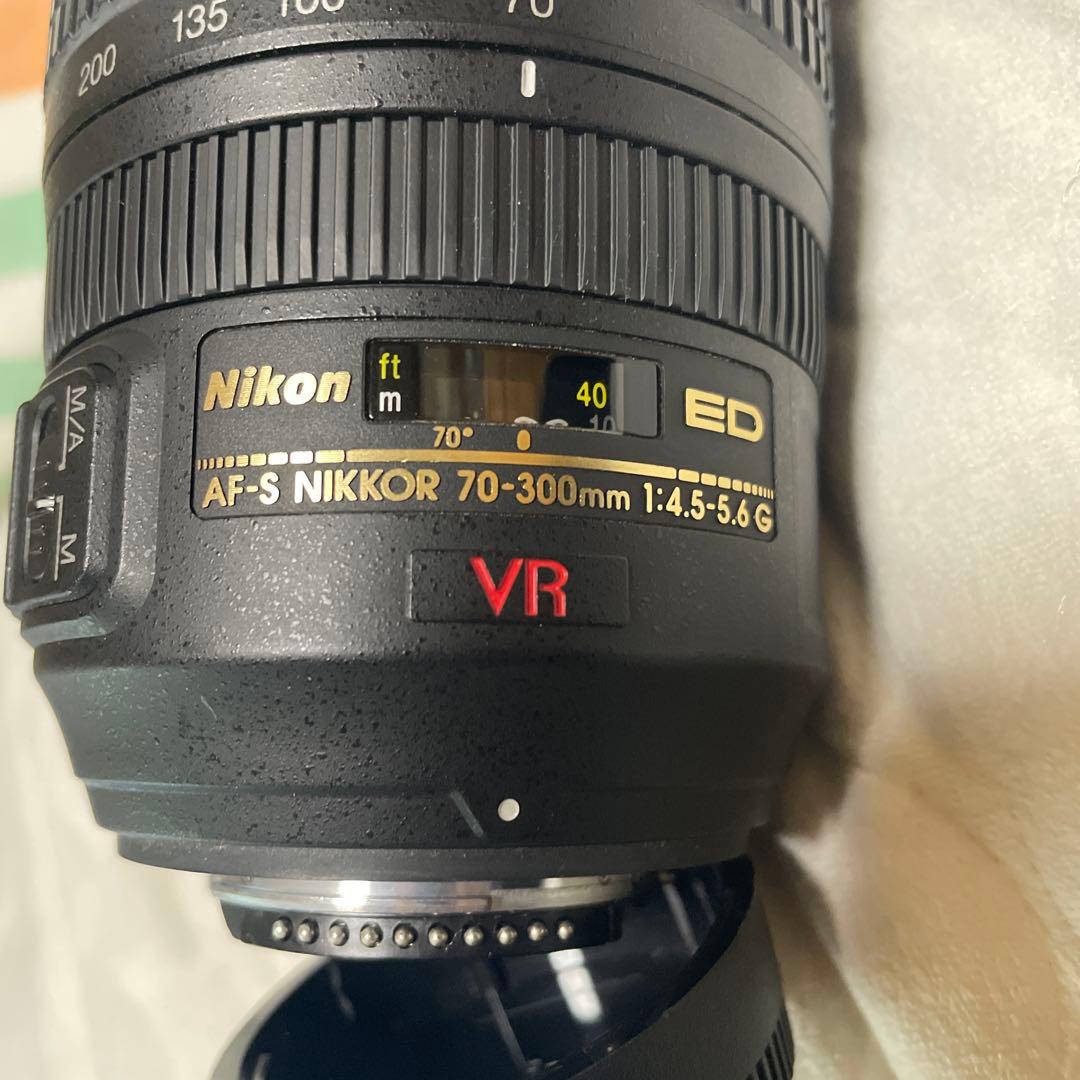 Nikon AF-S NIKKOR 70-300mm VRレンズ