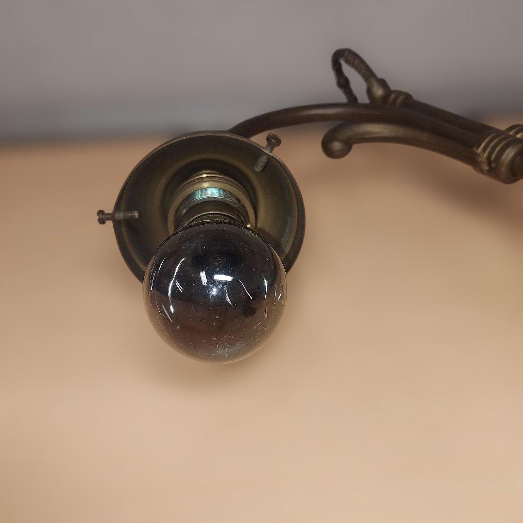 スランス製　デスクスタンド・フリルガラス・アンティーク・ビンテージ・真鍮製