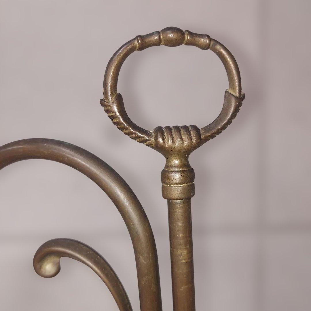 スランス製　デスクスタンド・フリルガラス・アンティーク・ビンテージ・真鍮製