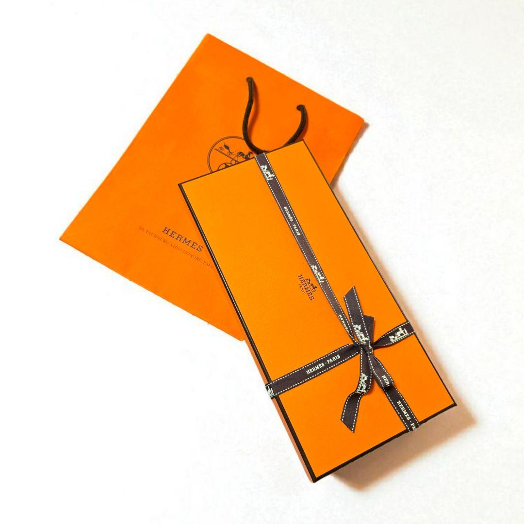 HERMES エルメス レマン ソワン ユイル パウダー　コスメセット Xmas