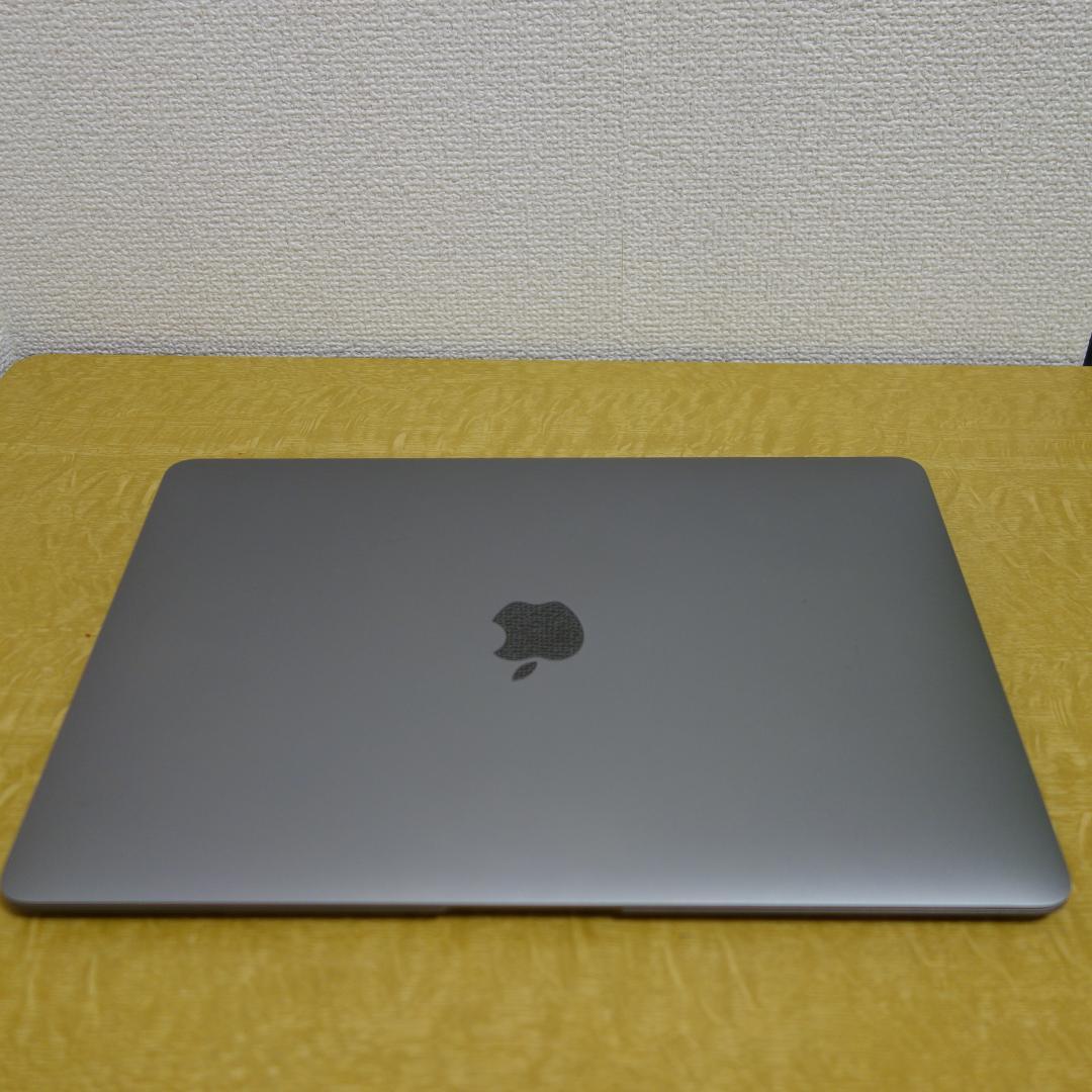 270）MacBook Air 2020 Apple　M1/8GB/SS256G