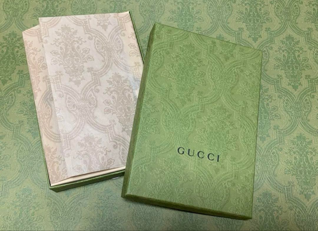 GUCCI アイホンケース 13