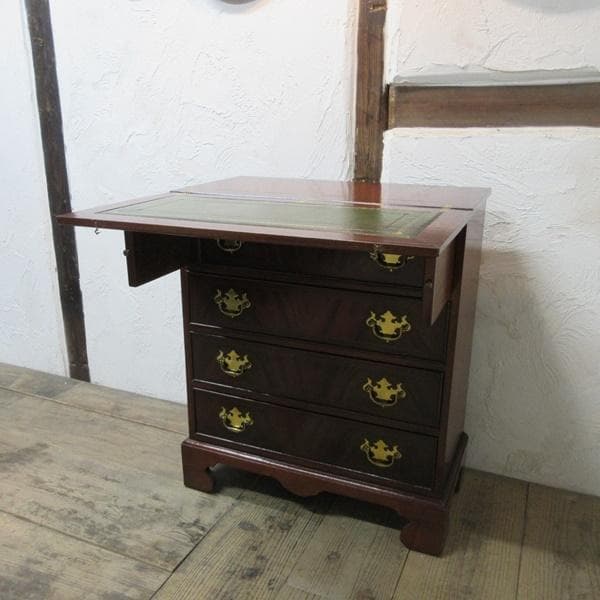 イギリス アンティーク 家具 ライティングチェスト 4段引き出し 6106c