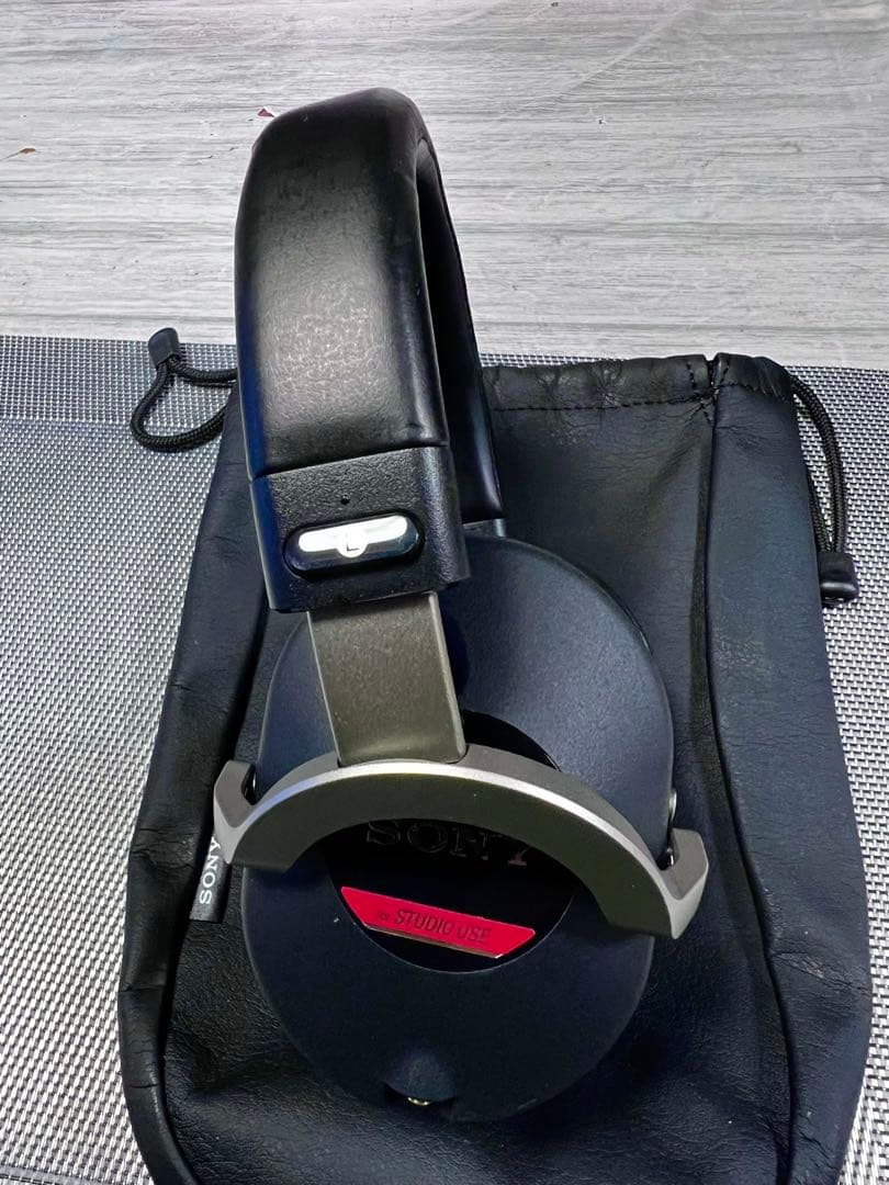 名機 MDR-Z1000 SONY リファレンスヘッドホン