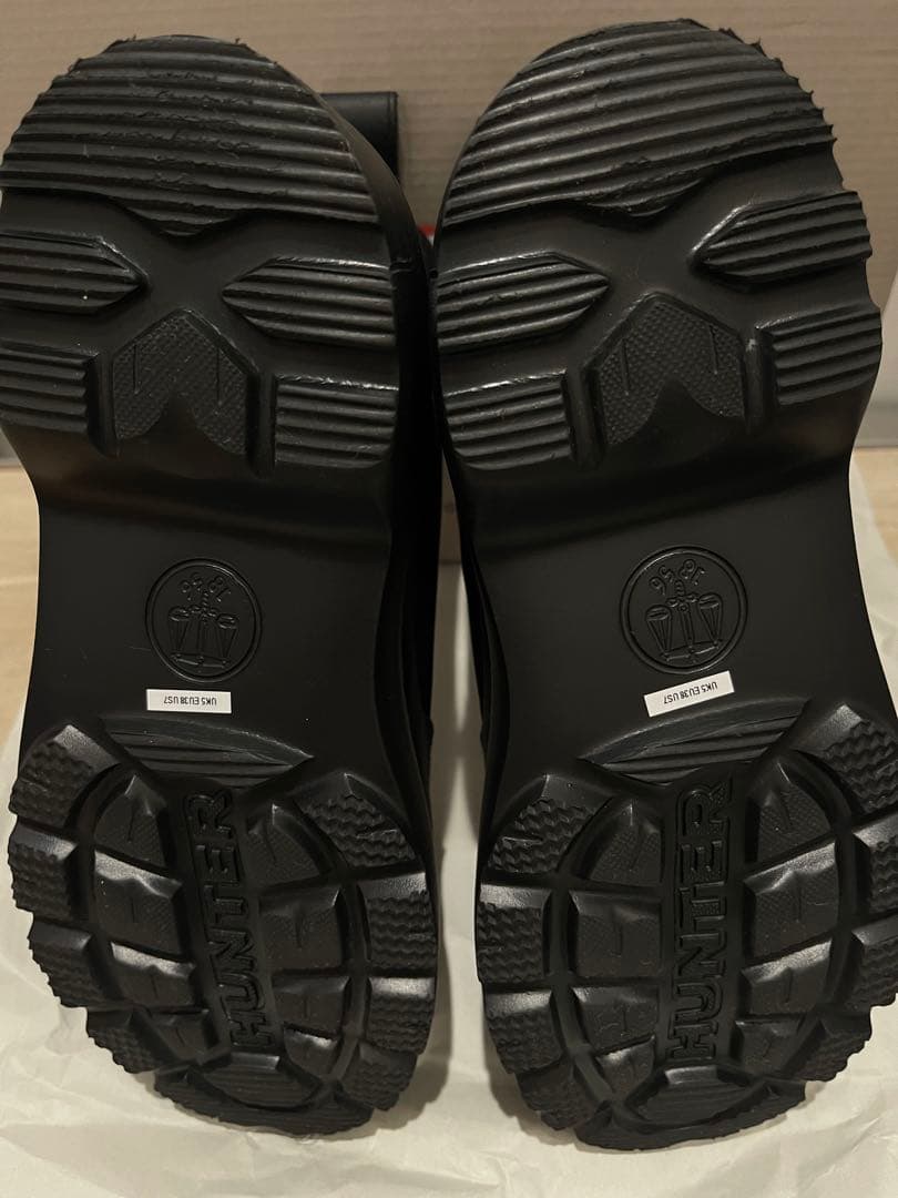 HUNTER エクスプローラー アンクル ジップ フラットフォームブーツ UK5