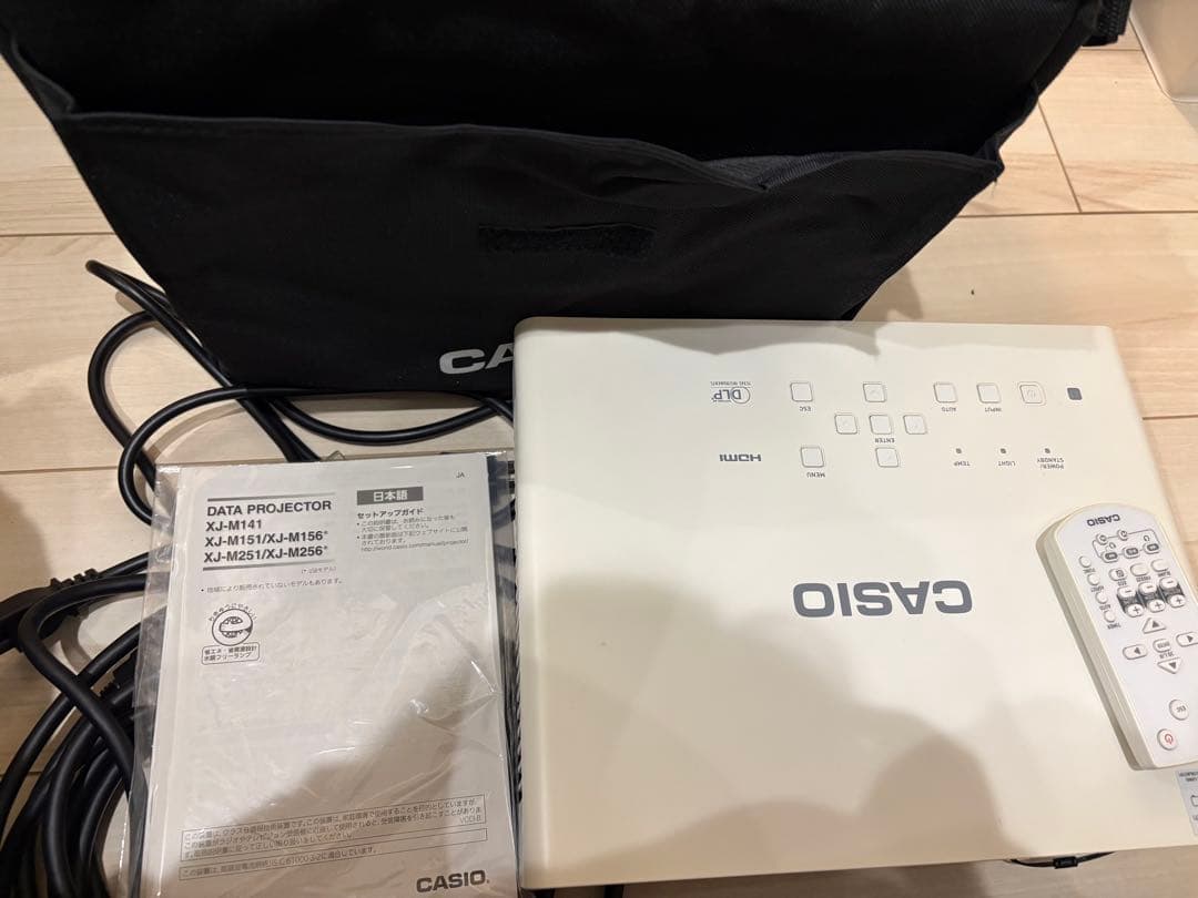 CASIOプロジェクター XJ-M256