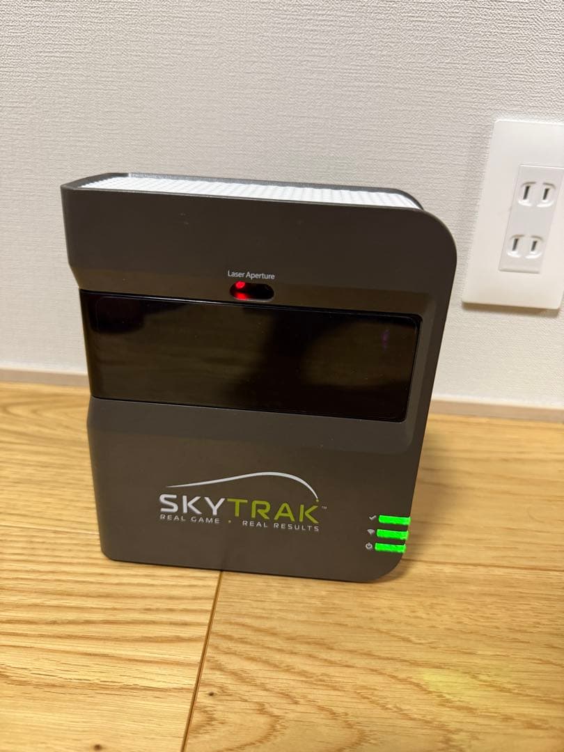 SKYTRAK ゴルフ　弾道測定器　スカイトラック