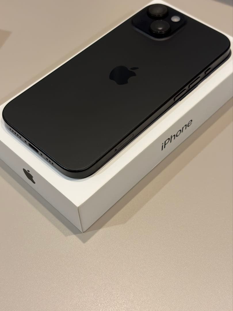 Apple iPhone15 128GB ブラック SIMフリー