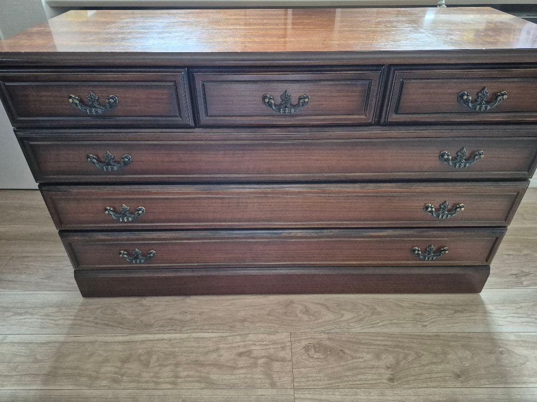 カリモク家具 コロニアルチェスト アンティーク家具 キャビネット