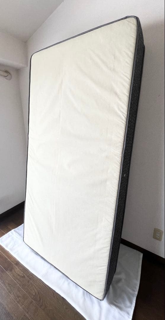 Sealy JP チタンコレクション クラリス ll Firm マットレス