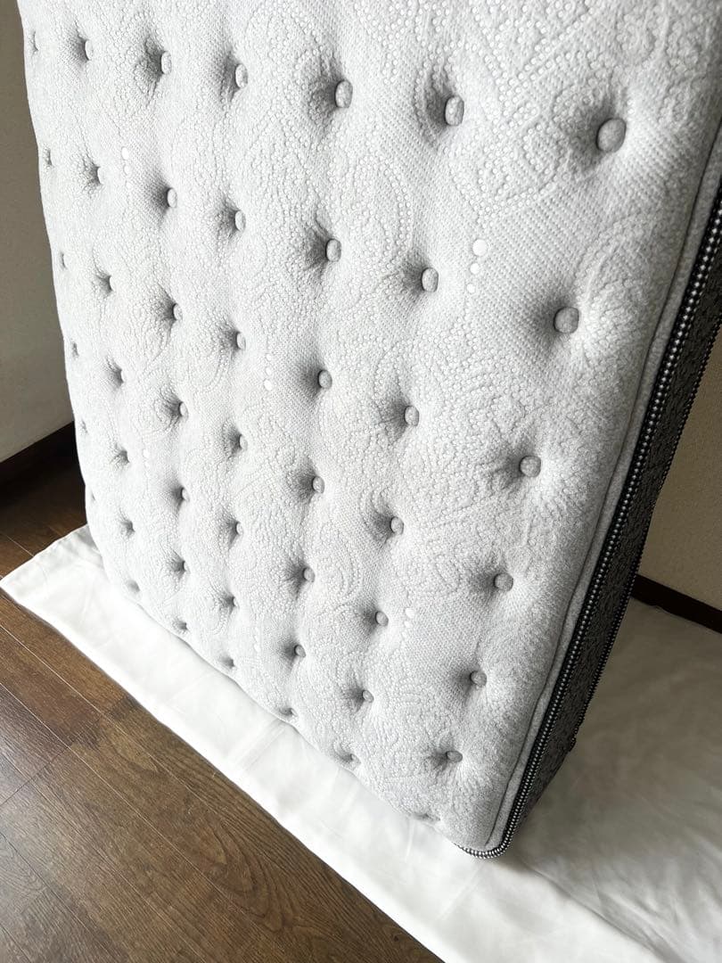 Sealy JP チタンコレクション クラリス ll Firm マットレス