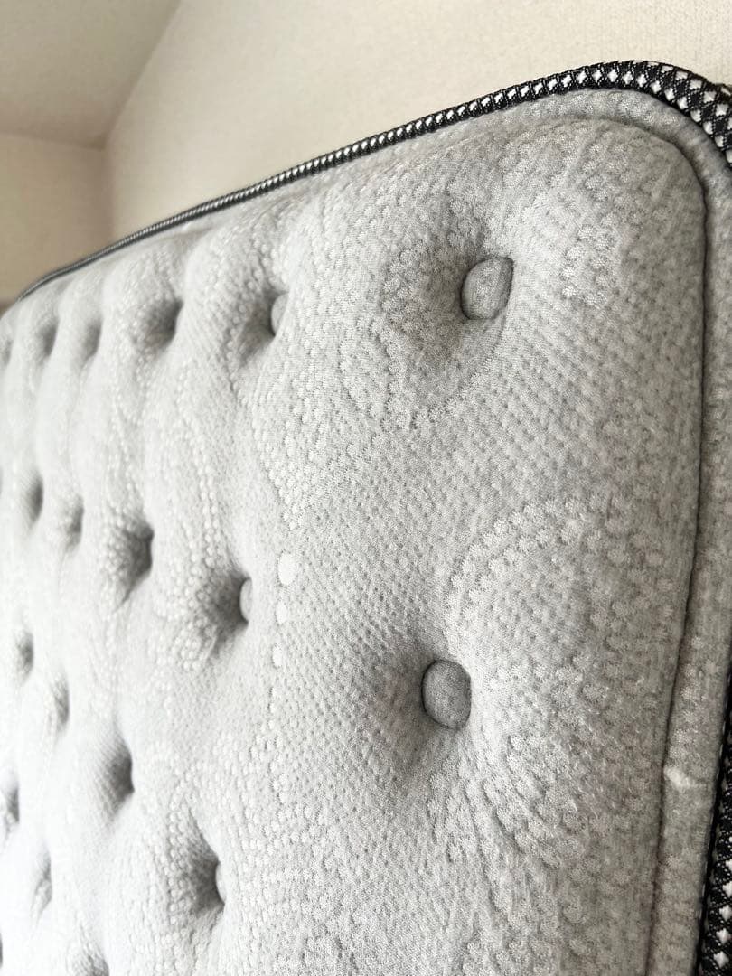 Sealy JP チタンコレクション クラリス ll Firm マットレス