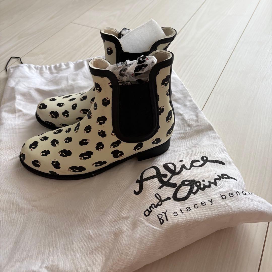 新品未使用Alice and Olivia レインブーツ